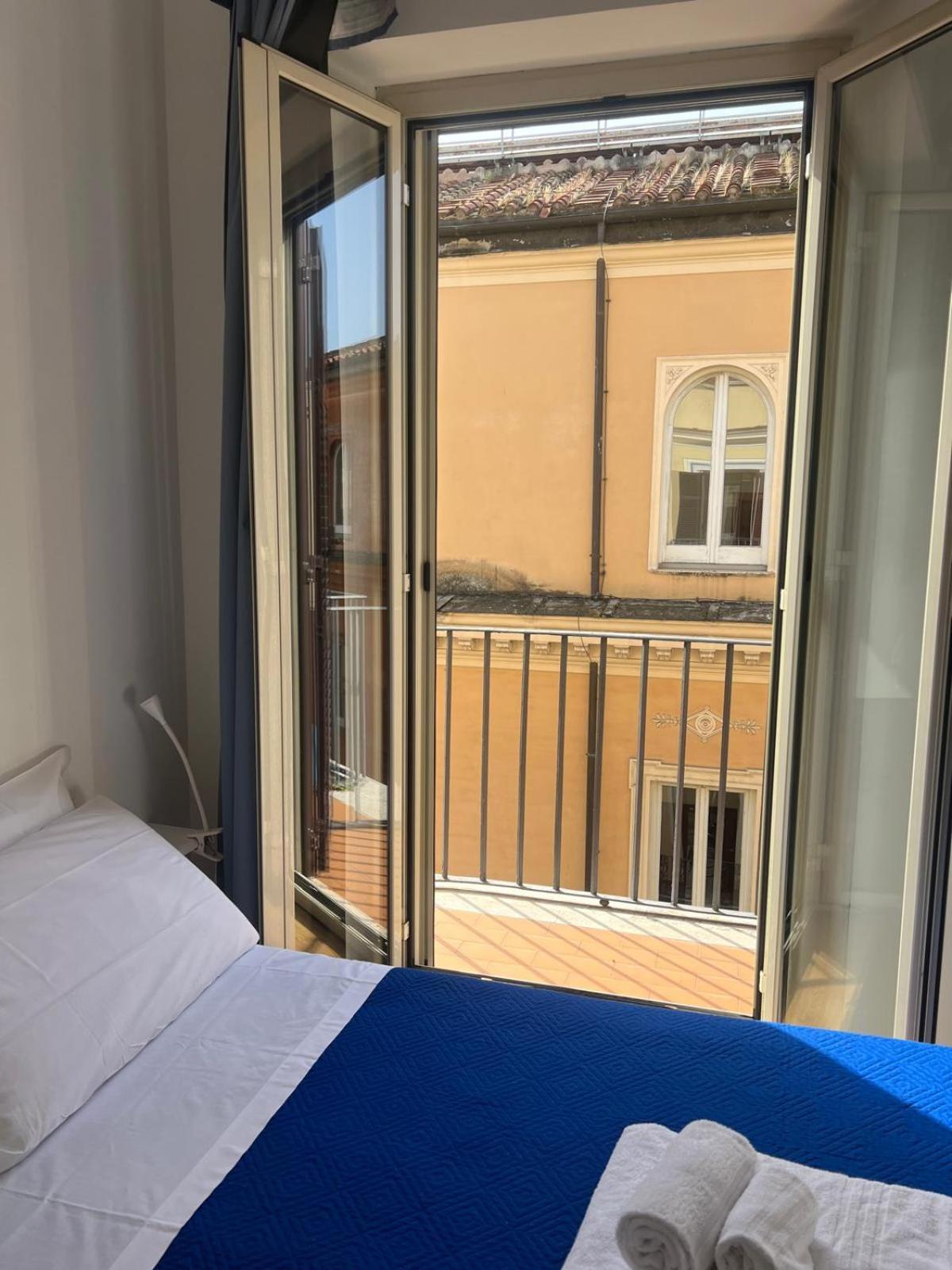 Sunshine Apartment Roma Exterior foto
